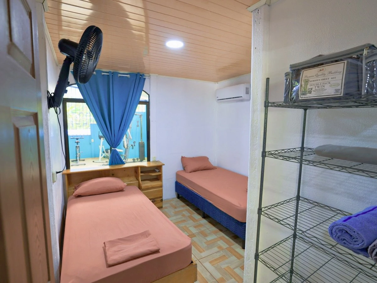 3 Bedroom Home Near Puerto Jiménez - Gallery image 12