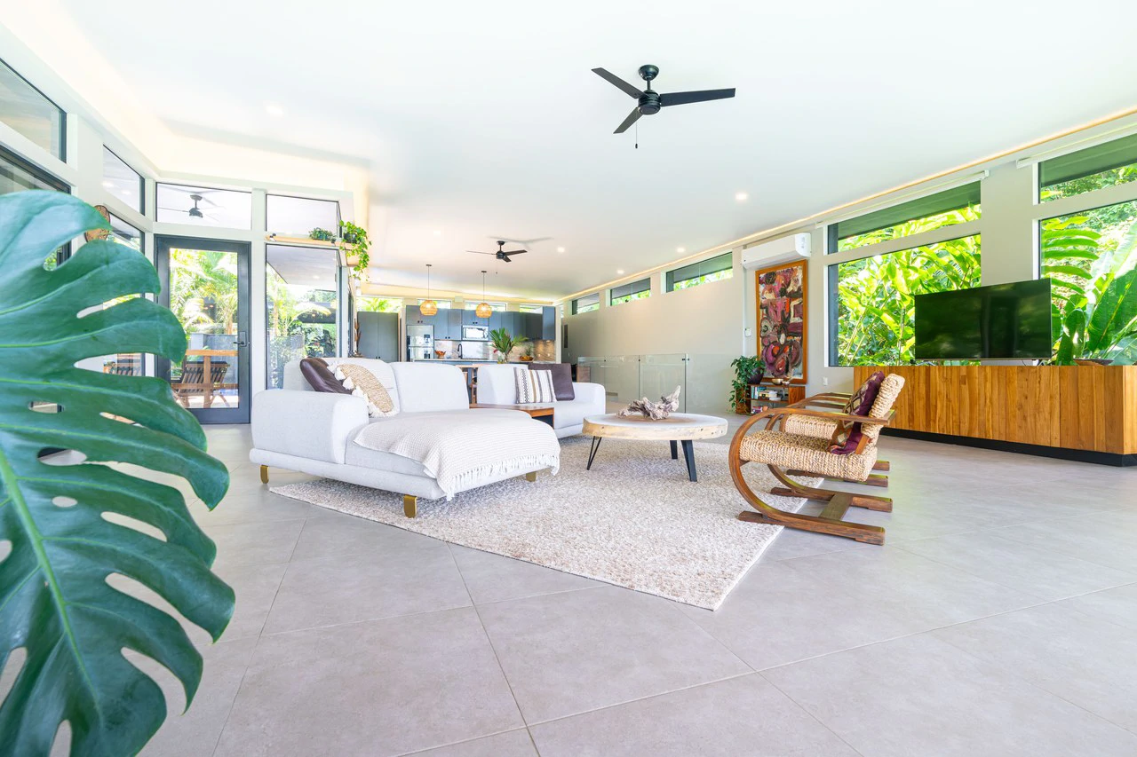 Escaleras Modern Elegance with Ocean Window Views and Jungle Tranquility, Dominical Costa Rica - Gallery image 25