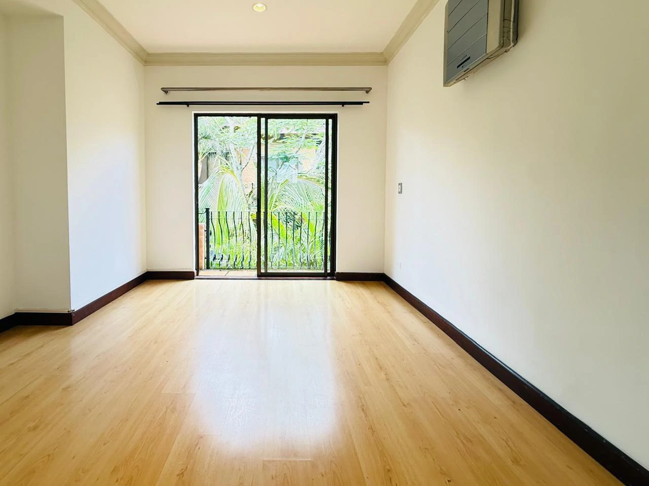 Sale of Apartment in Brasil de Mora San José Costa Rica - photo 7