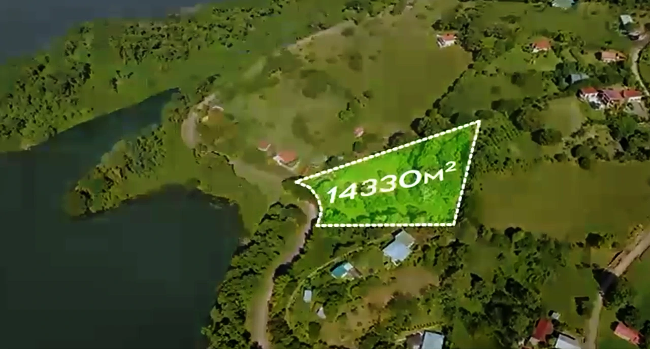 BAHIA PESCADORA: Lakefront and Countryside Home Construction Site For Sale in Nuevo Tronadora