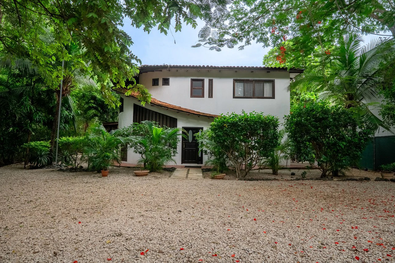The Surf House: Make your beachside dream a reality! - Gallery image 12