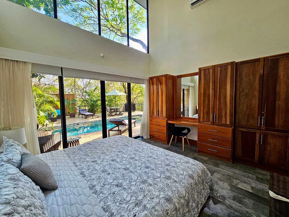 ID 4171: Modern Tropical: Luxury Retreat with Saltwater Pool in Bellevue - Gallery image 25
