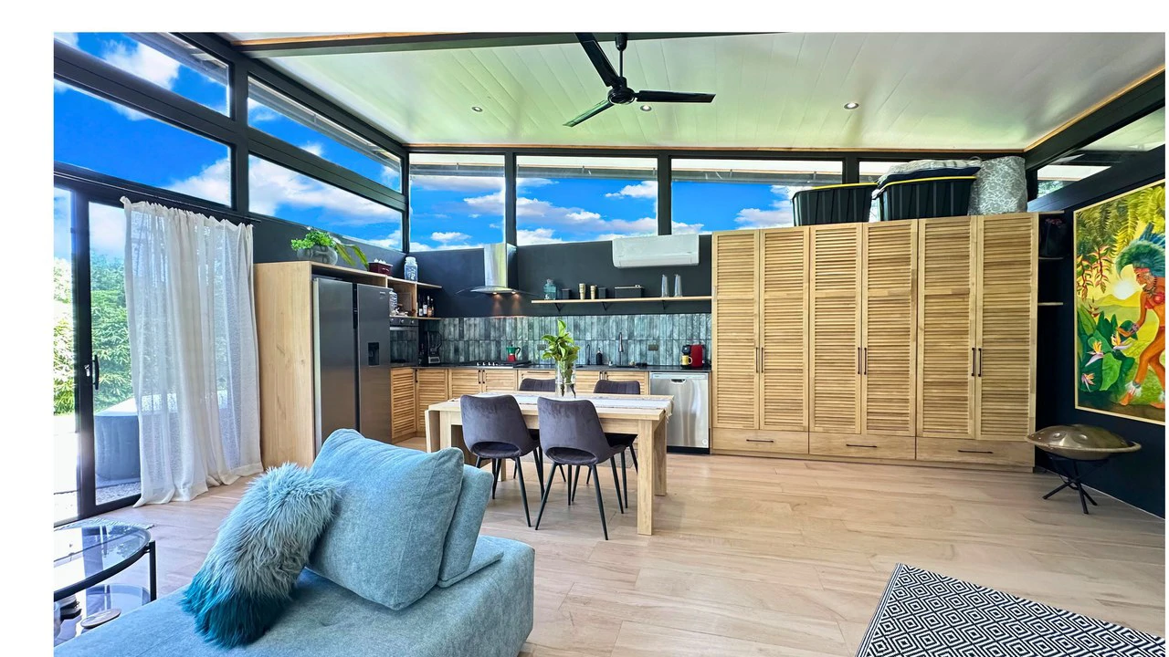 Modern Container Home: Private Home on Ranch near Santa Teresa, peaceful nature under 400K, or long time rental - Gallery image 7