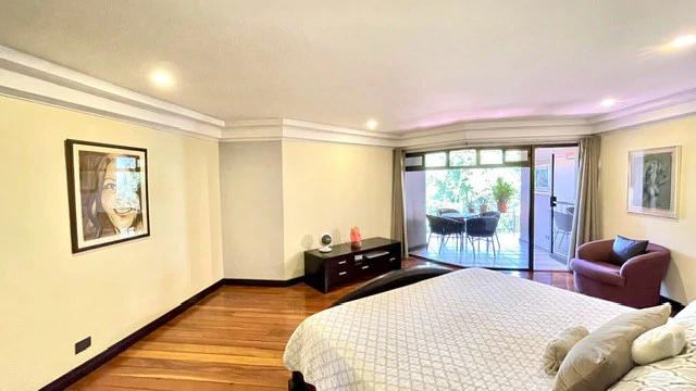 Casa Pinares: Rare 0.30-Acre Sprawling Garden Estate in Pinares, Curridabat | 1,241 m² Lot with Mature Trees, Protected Forest Views & 5,380 Sq. Ft. Build - photo 28