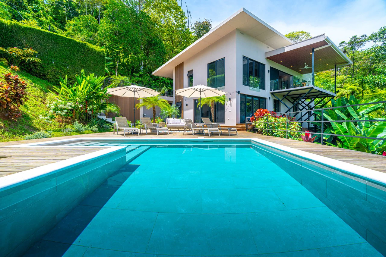Ocean View Luxury in the Heart of Ojochal – Seller Financing Available! - Gallery image 6