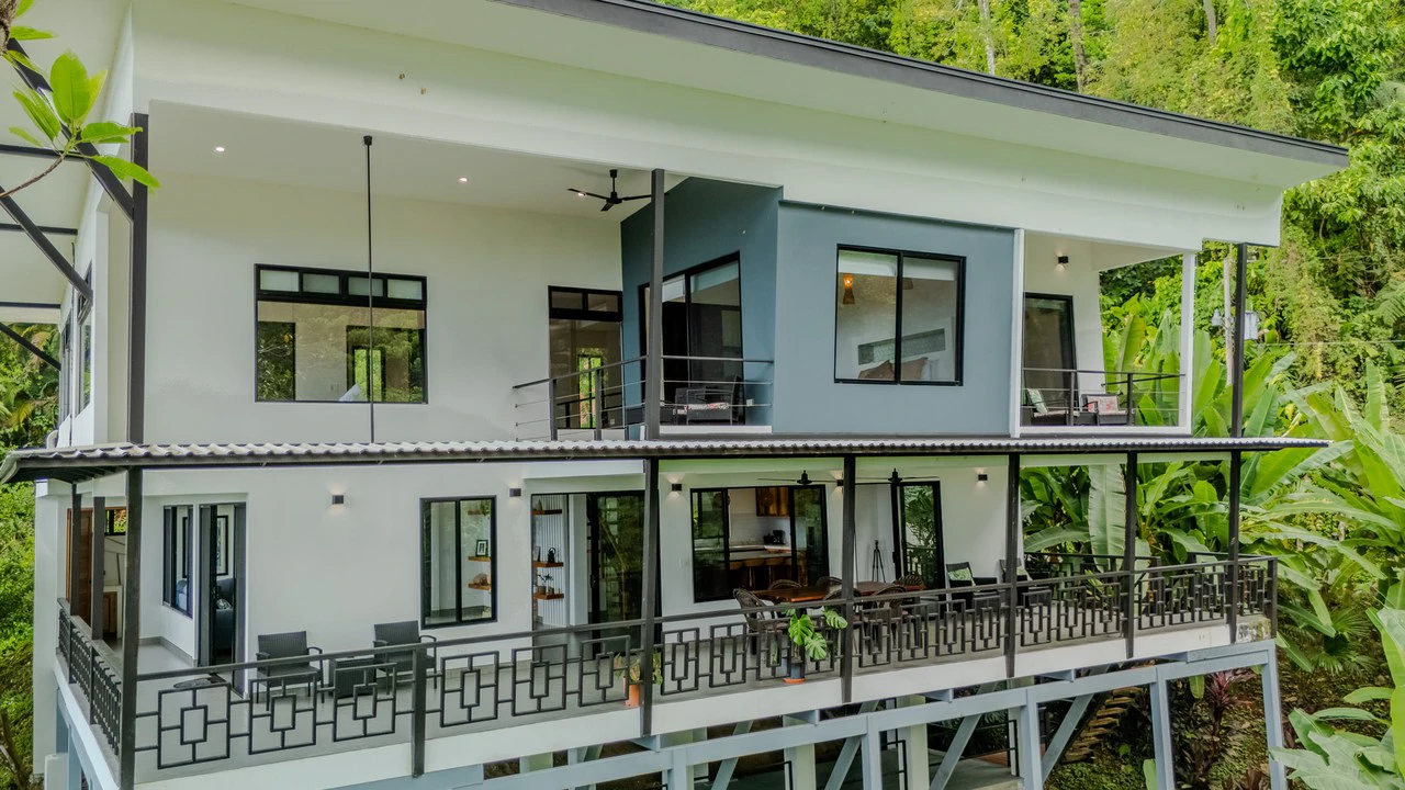 Casa La Roca, Whale's Tail 3 Bedroom Home In Uvita!: Mountain House For Sale in Uvita - Gallery image 13
