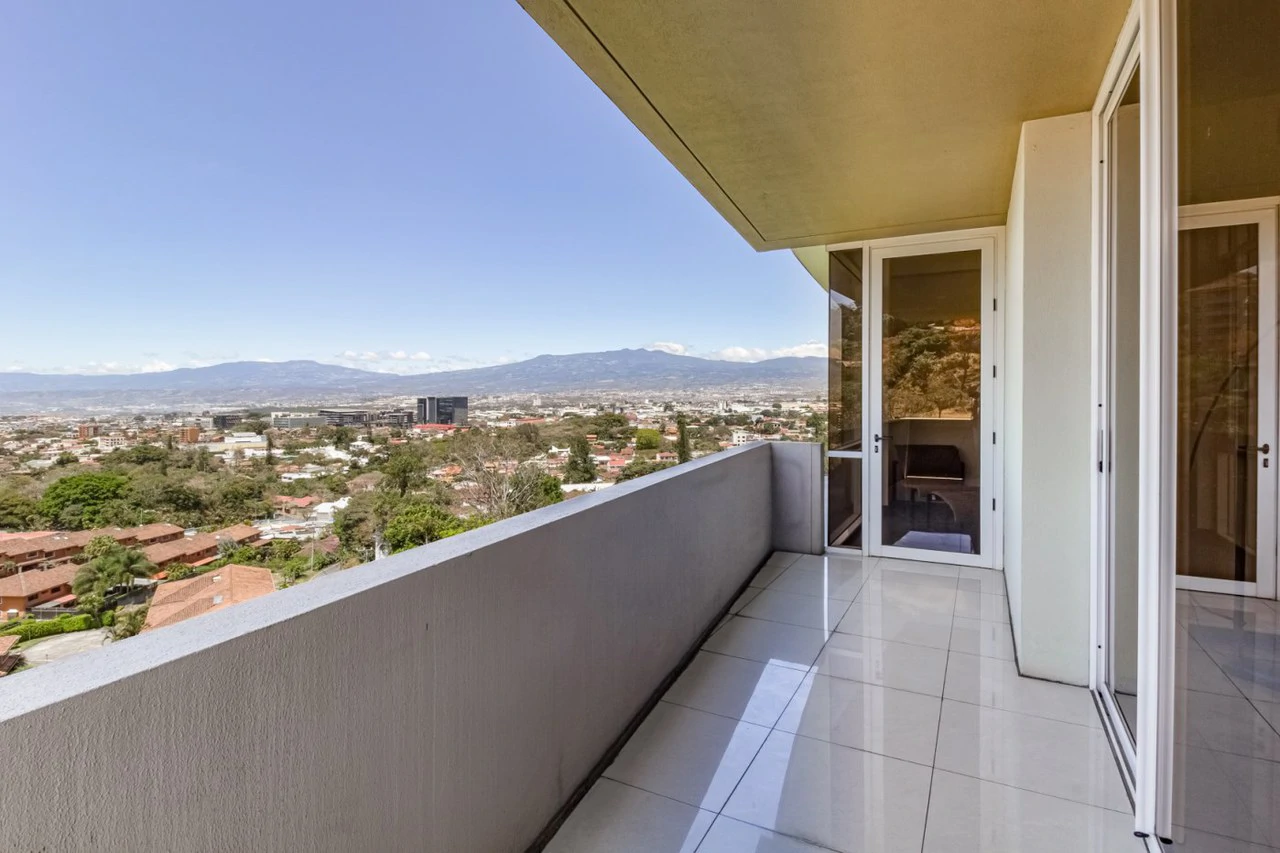 Apartment For Sale in San Rafael - Gallery image 17