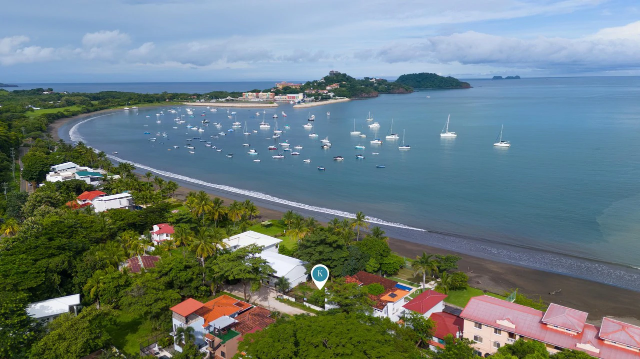 Surfside Lot Y22: One of the Only Remaining BEACHFRONT Lots in Playa Potrero with Water!! - Gallery image 5