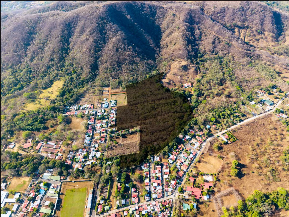 Discover Your Dream Farm on 4.2 Hectares in Costa Rica - Gallery image 4