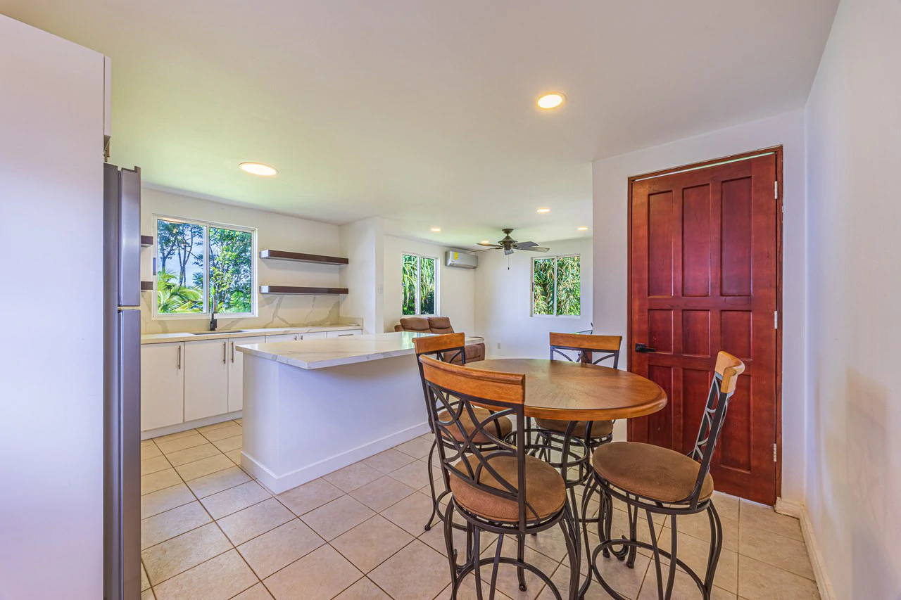 17 ACRES – 5 Bedroom Grand Estate, Guest House, SPECTACULAR VIEWS!!! - Gallery image 18