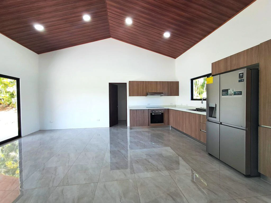 Casa Luz: Brand-New Home in the Gated Community of Loma Verde - Carrillo - Gallery image 14