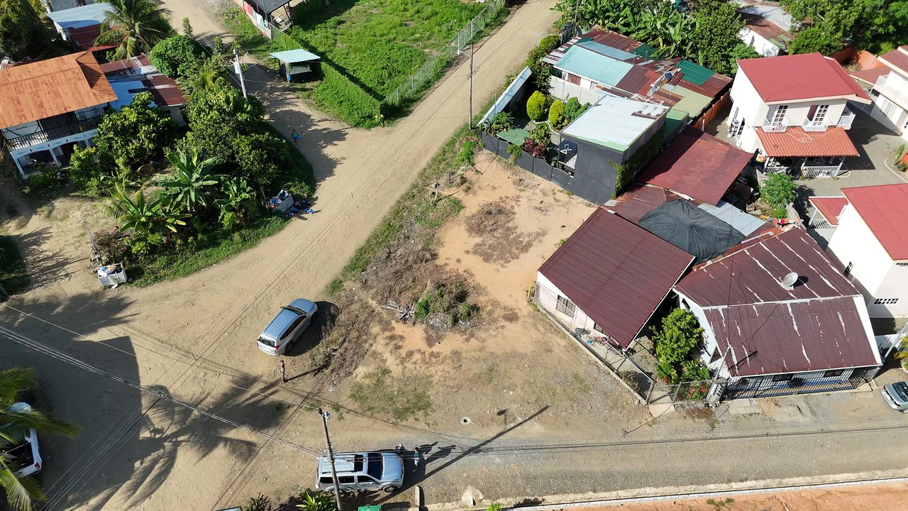 Near the Coast Home Construction Site For Sale in Uvita - Gallery image 7