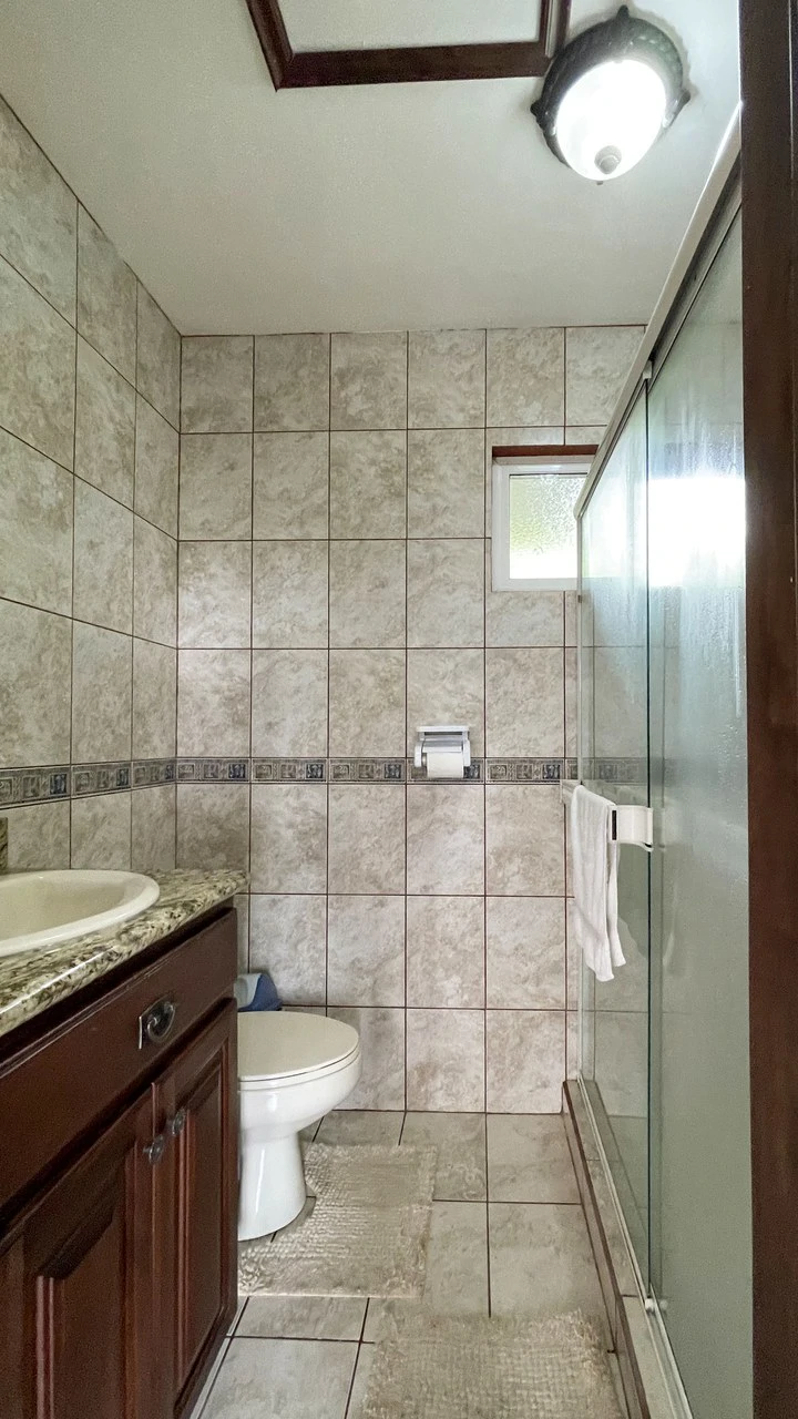 House for sale with large lots Grecia- San Isidro - Gallery image 12
