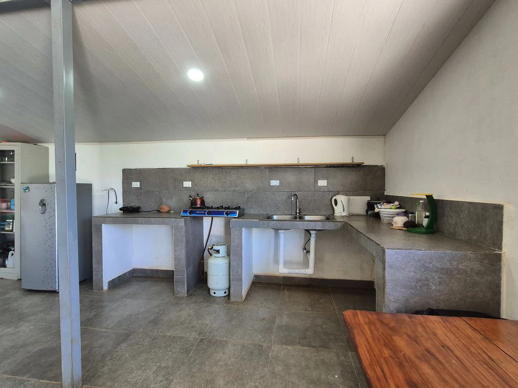 Casa Veranera:  Unique Renovated 3-Bedroom Home with Indoor Pool & Flexible Layout – 10 Minutes from Sámara - Gallery image 15