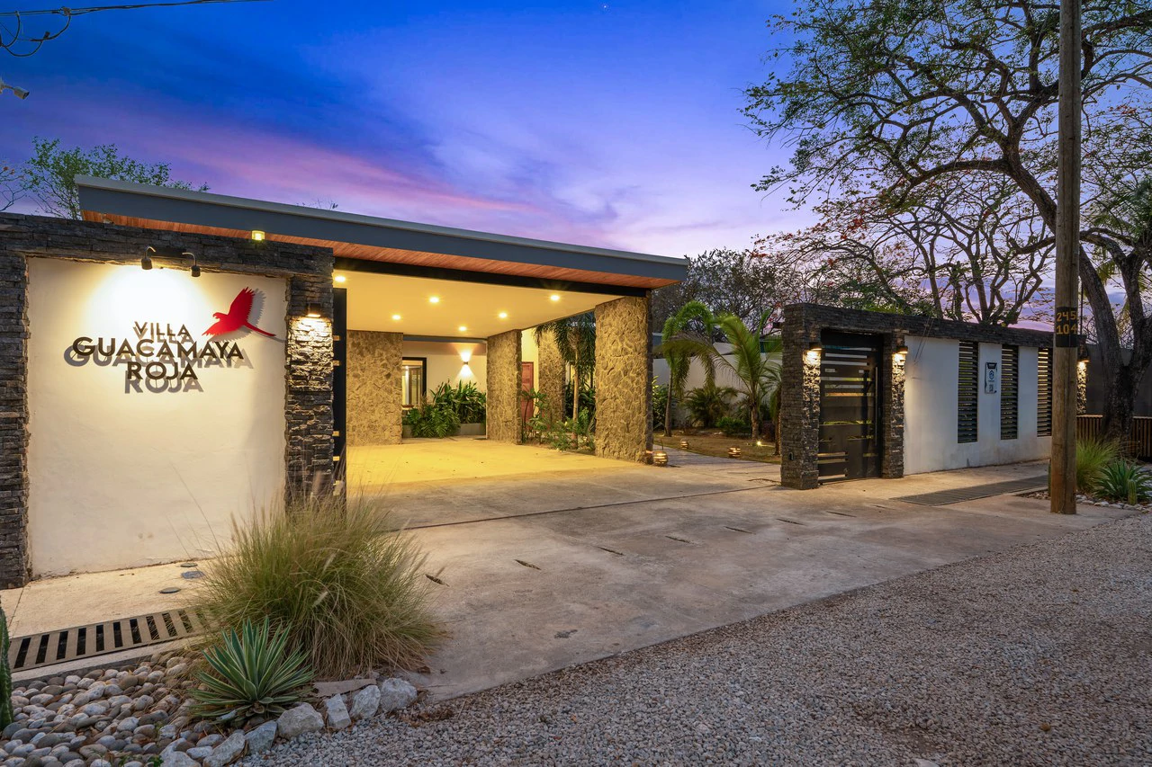 Casa Guacamaya Roja: Luxury Home in Playa Grande - Gallery image 73