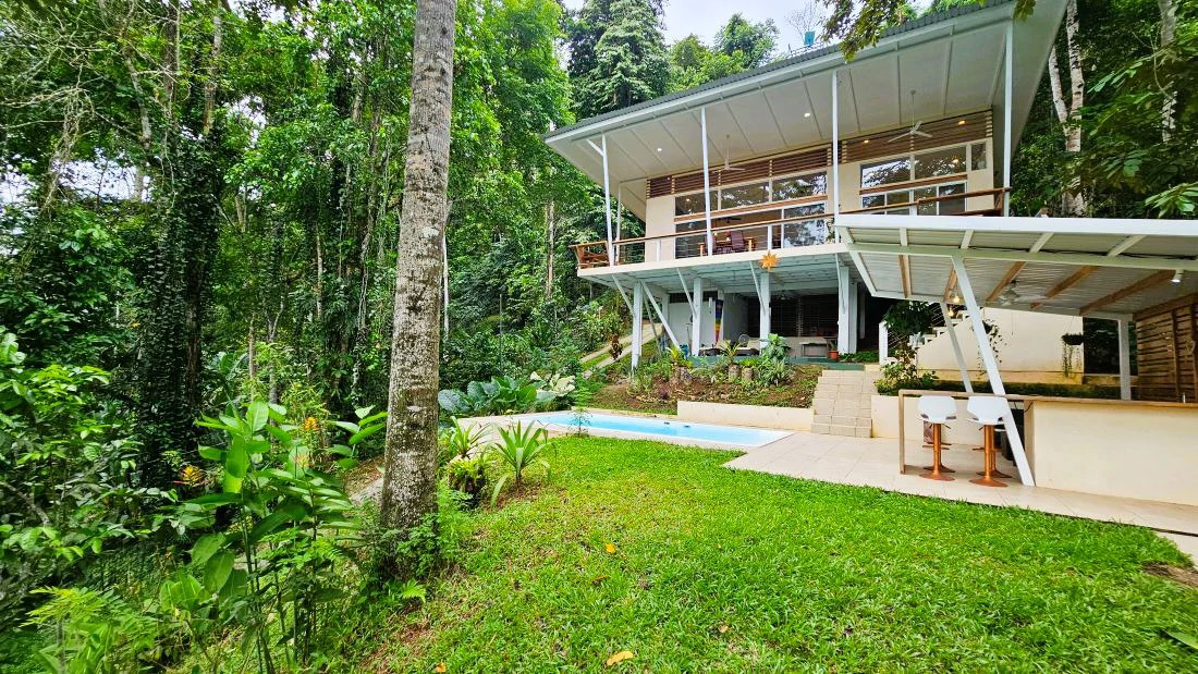 Private Hilltop Home:  with Sweeping Jungle Views & Pool - Gallery image 22