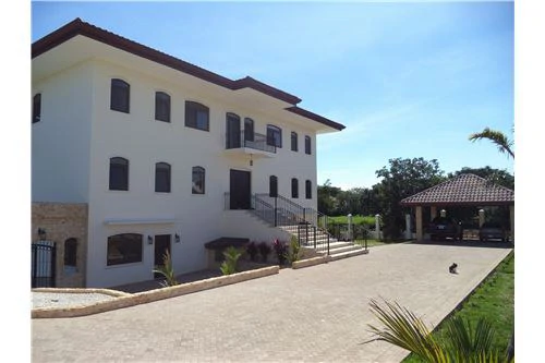 The real concept of luxury in Los Reyes -900701001-598 - Gallery image 26