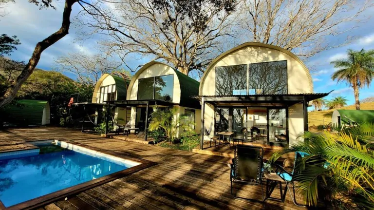 Income Villas: Hilltop INCOME PRODUCING Villa Investment with Pacific Ocean Views!