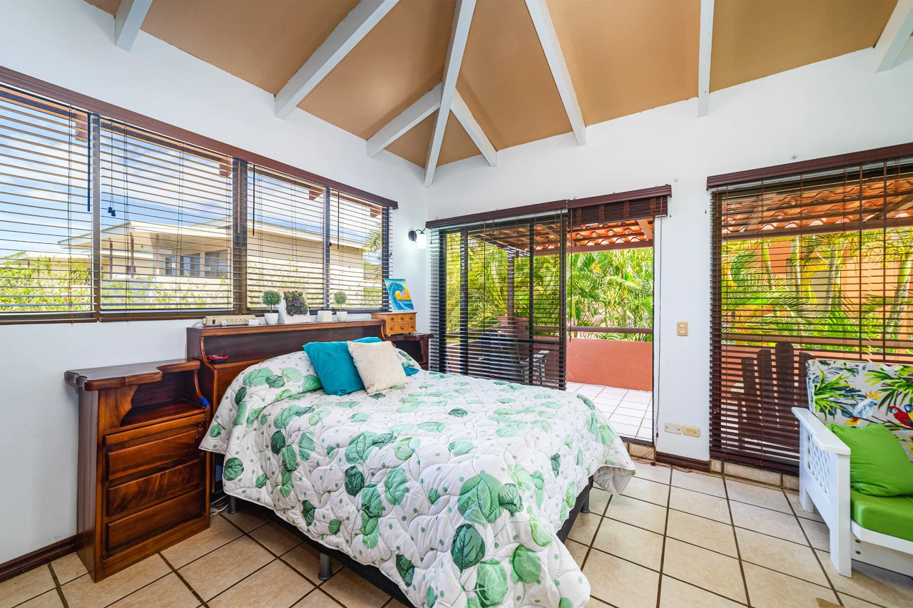 Iguana Villas #7: Turnkey 2BR Villa Near White Sand Beach - Gallery image 18