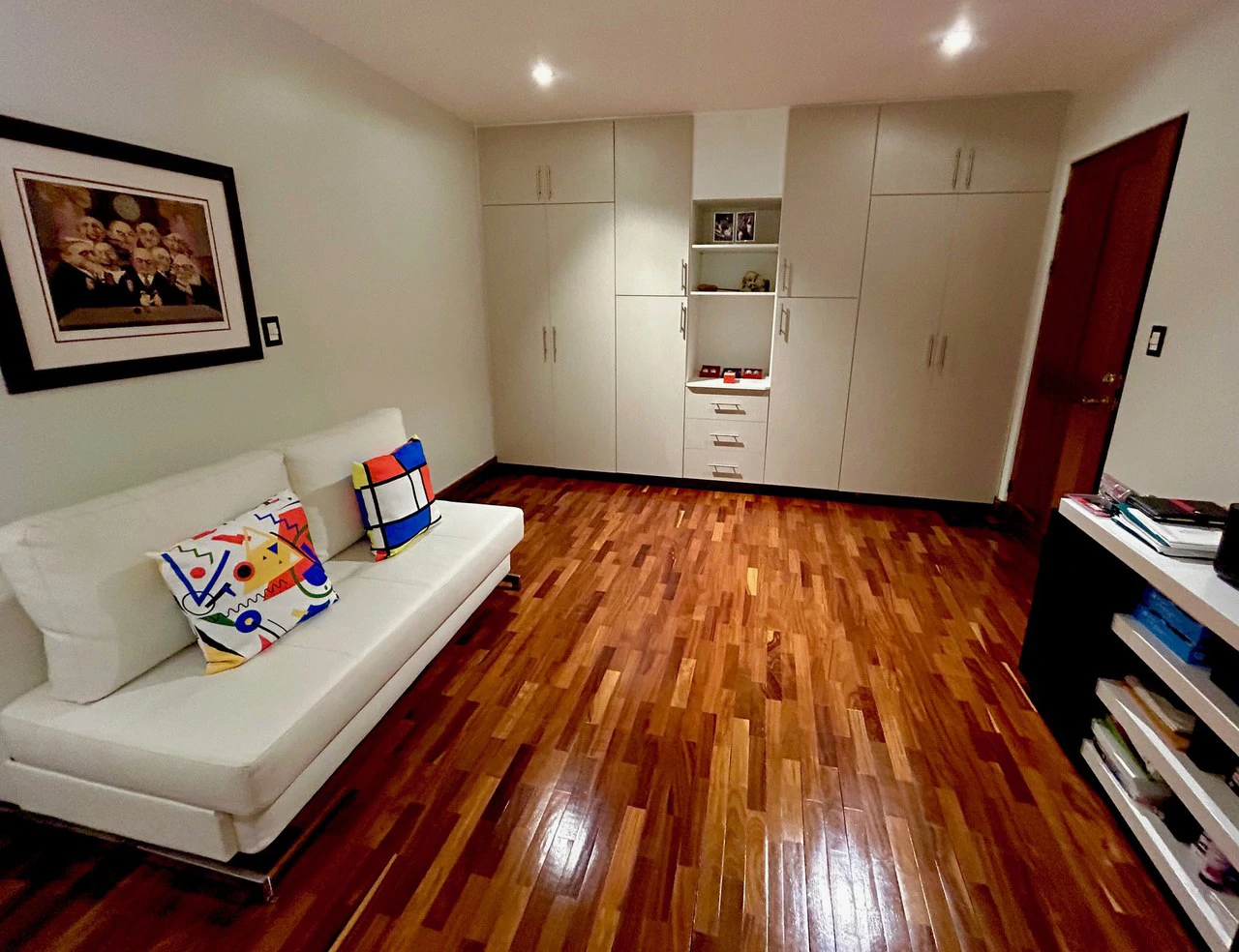 Modern single-story house for Sale - Gallery image 13
