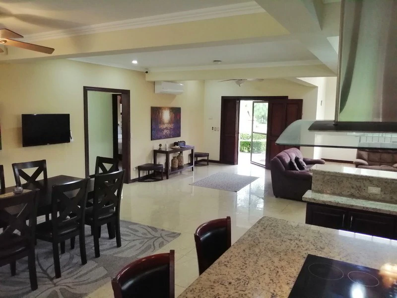Incredible Casa Rimon, Huge 2 Story Home with Pool in Bejuco: Walk to the Beach from a rare 4 bedroom home! - Gallery image 16