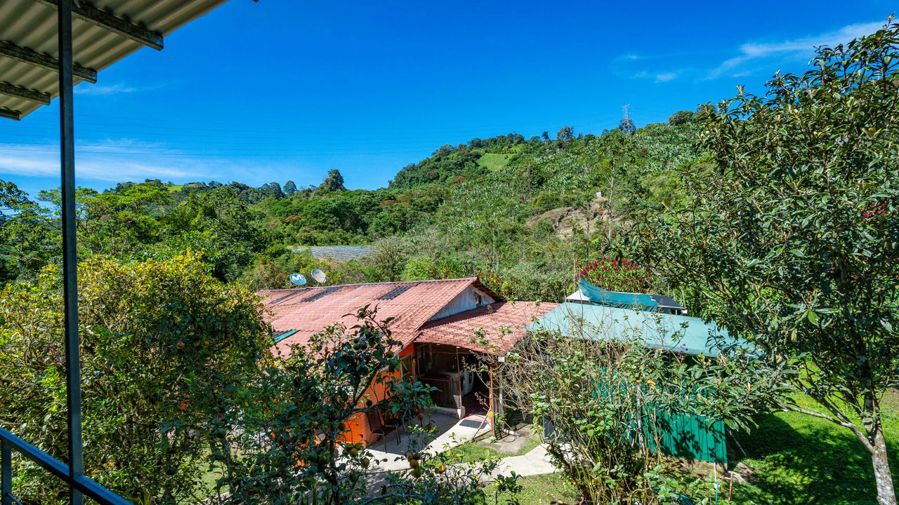 Riverfront Mushroom Farm & Private Waterfall Residence in Orosi - Gallery image 5