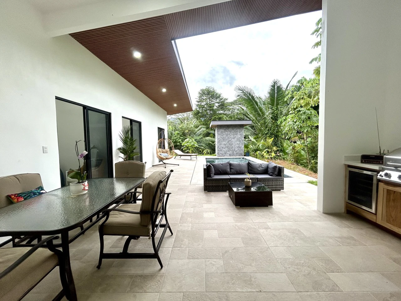 Casa Jardines: Brand new house with pool - Gallery image 9