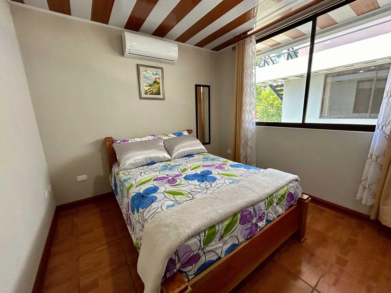 8-Unit Apartment in Bahía, Walking distance to the Beach - Gallery image 22