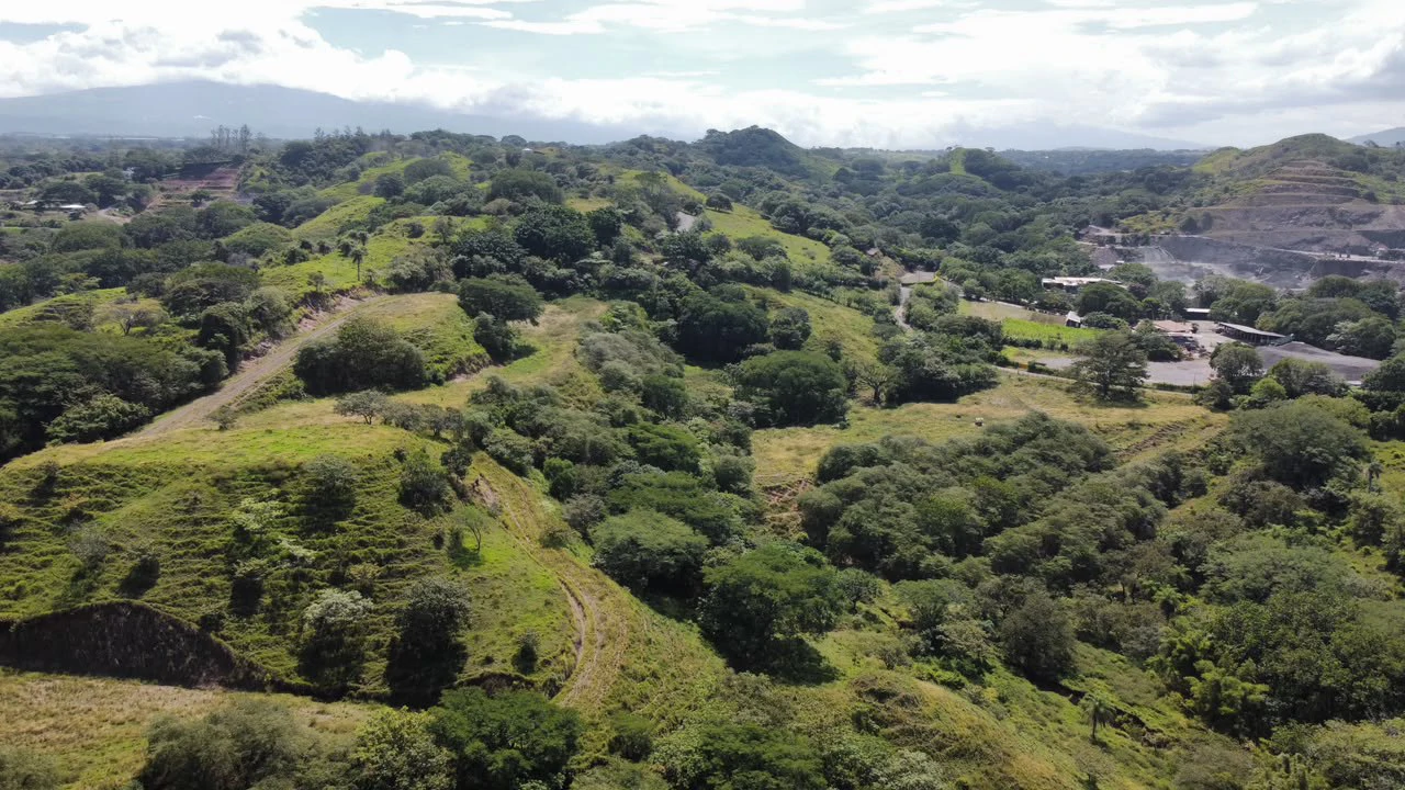 Large-Scale Investment: 108 ha. Industrial Rock Quarry & Diversified Investment Property - Gallery image 16
