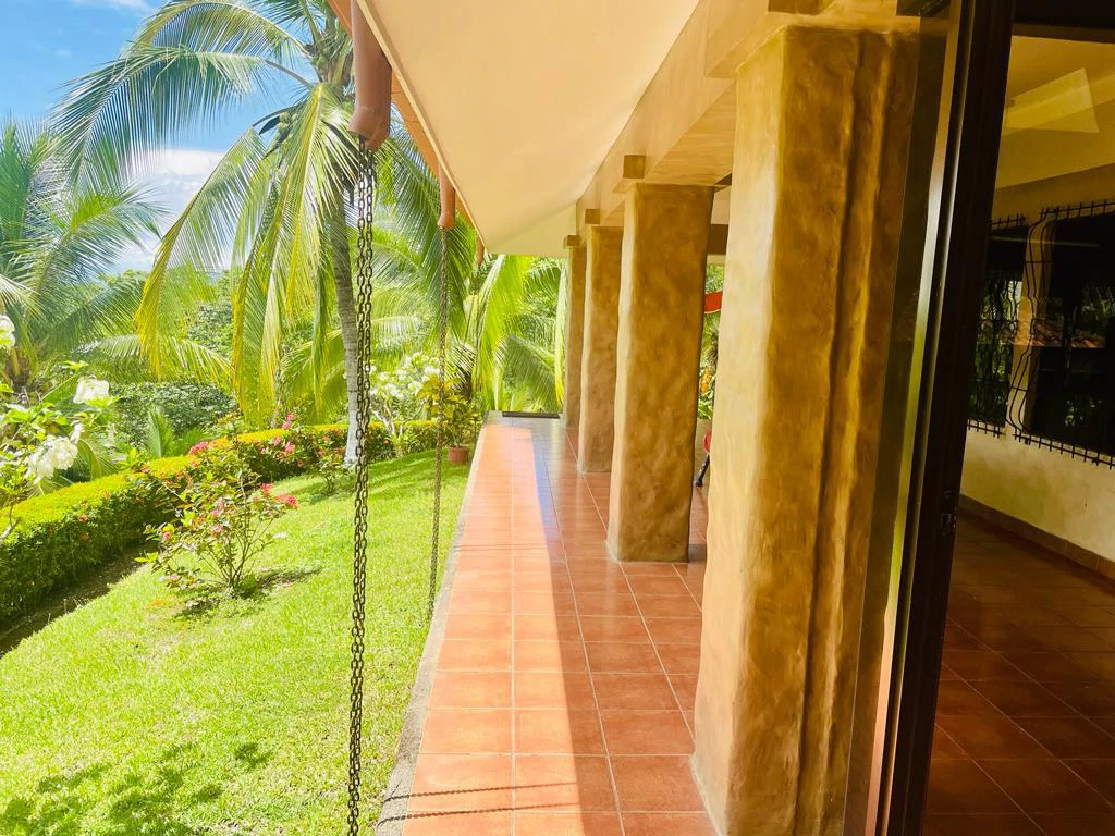 3 houses for sale with ocean views, gardens and mountains Orotina Costa Rica - Gallery image 17