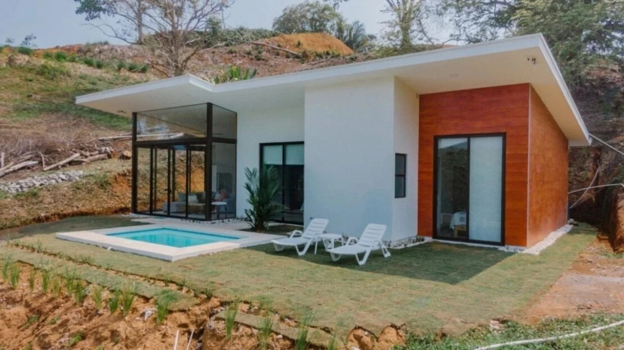Brand New Toucan's Nest: in Tranquil Monterrey Minutes from the Beach!