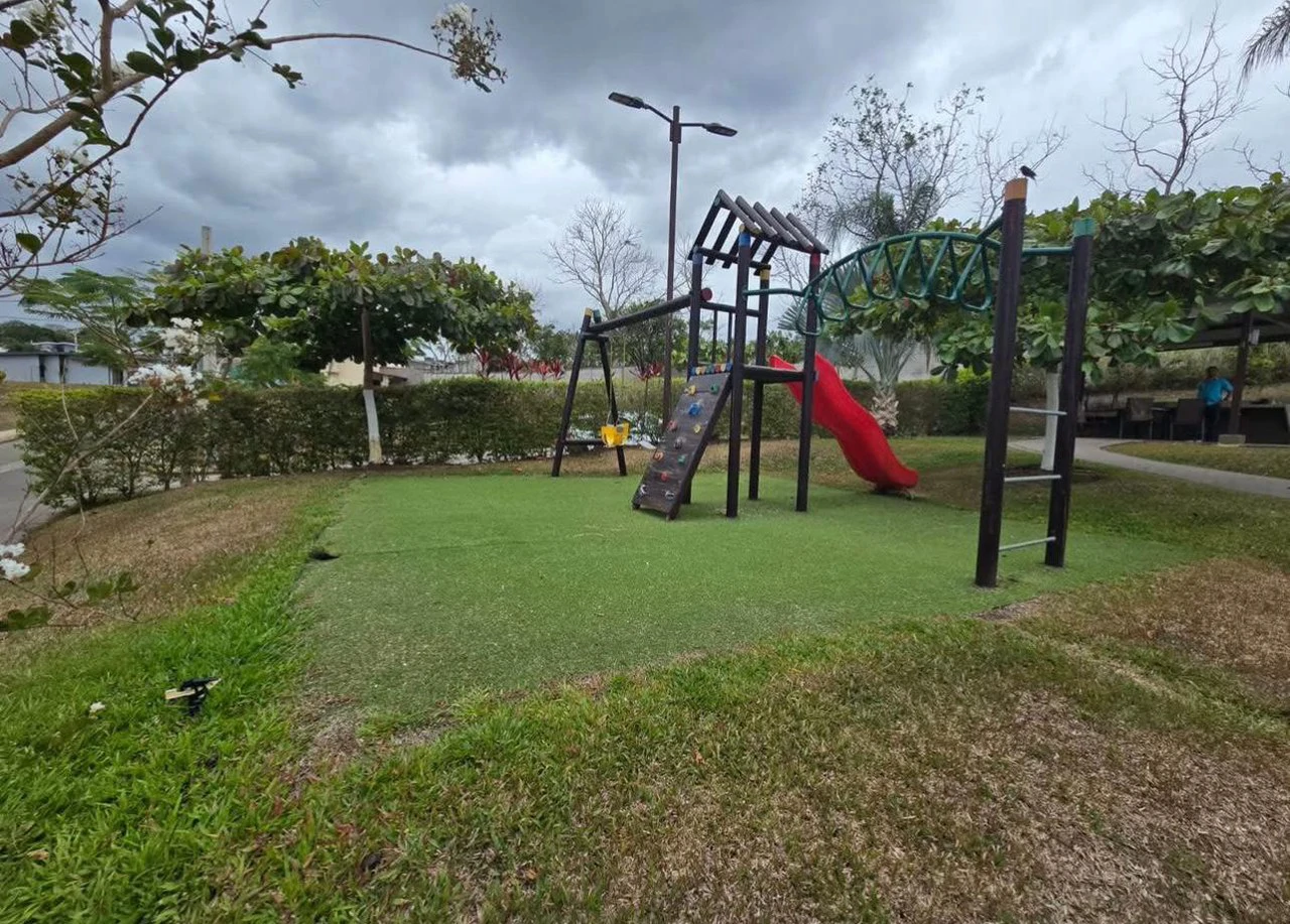 Ideal 200sqm Land Plot in Condominium Altabrisa, Grecia, Alajuela - Build Your Dream - Gallery image 10
