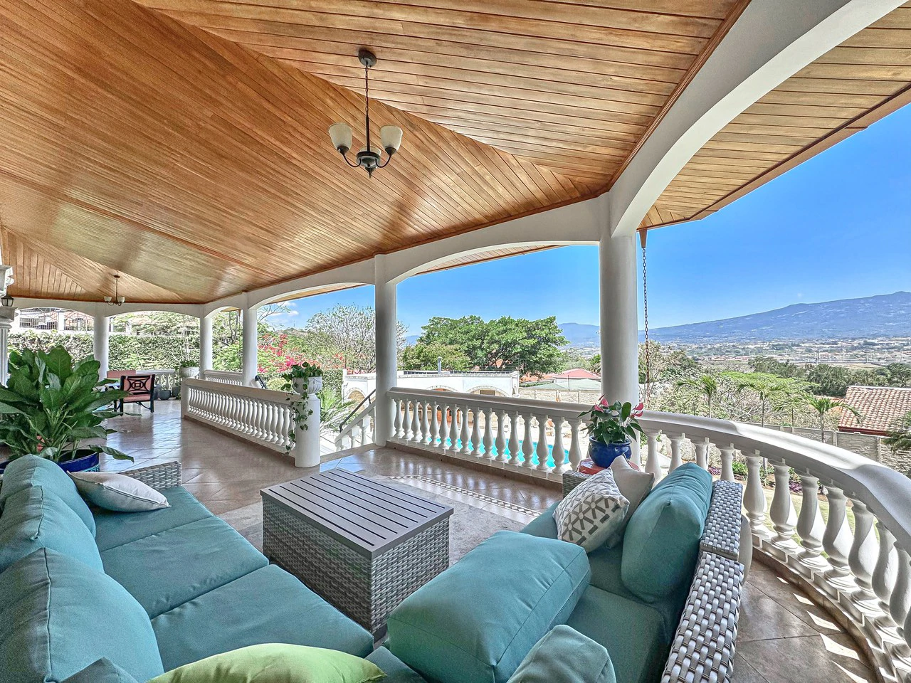 Casa Tuscan Hill:  Escazu home with Pool - Gallery image 4