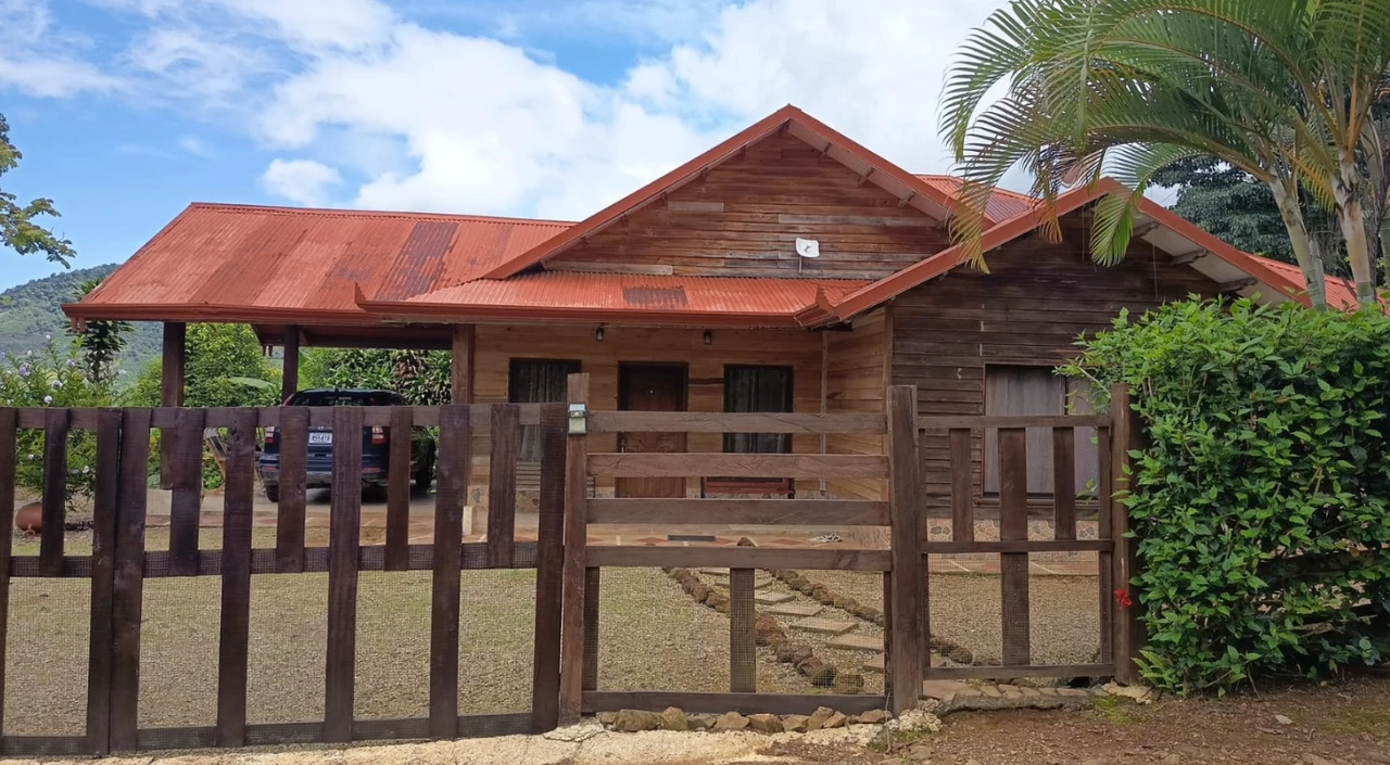 Countryside House For Sale in Centro de Pérez Zeledón - Gallery image 5