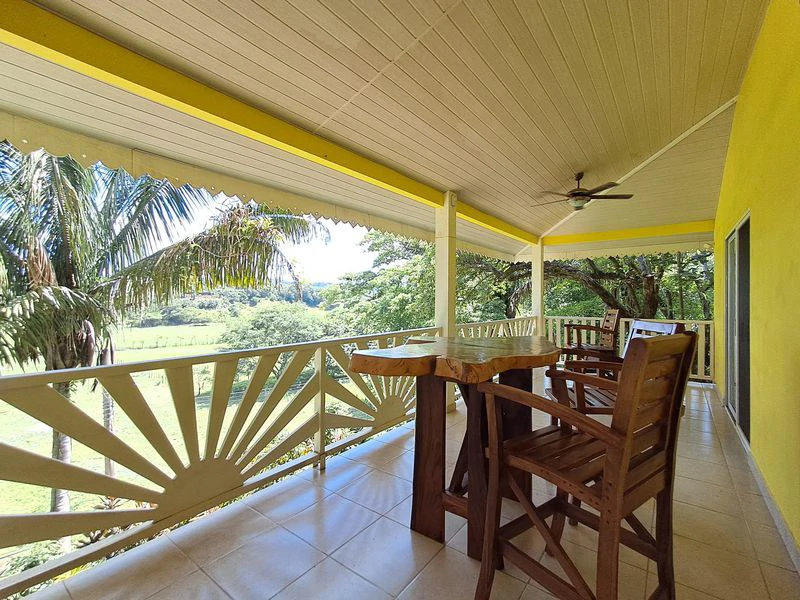 Casa Alaska: Charming Costa Rica Home with Pool, Rancho & Nature Views, Just 10 Minutes’ Walk to the Beach - Gallery image 15
