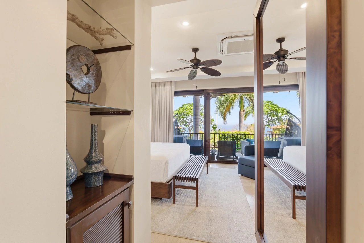 Casa De Los Monos: Upgraded Ocean-View Condo with Direct Pool Access at Azul Paraíso - Gallery image 13