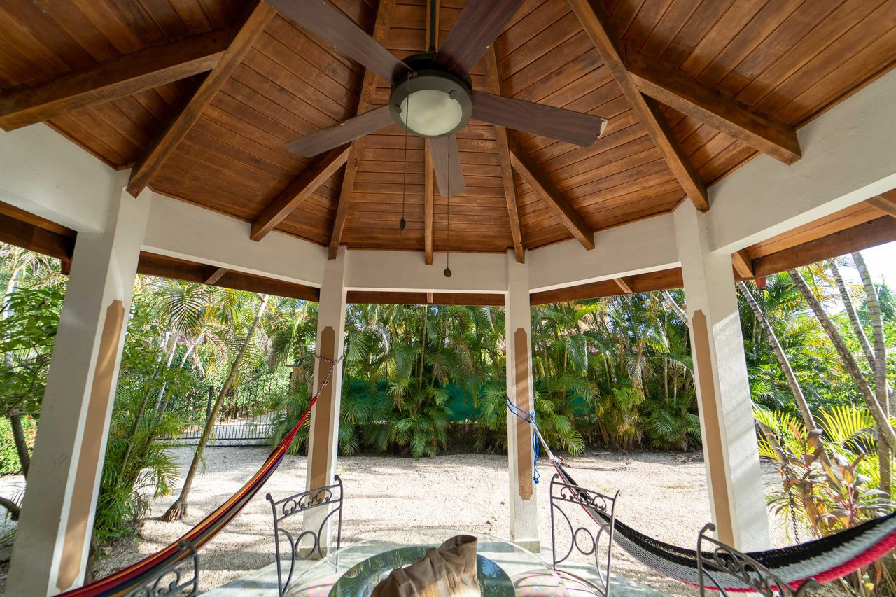 Casa Danny 2BR/2BA Home in the Center of Samara - Gallery image 6