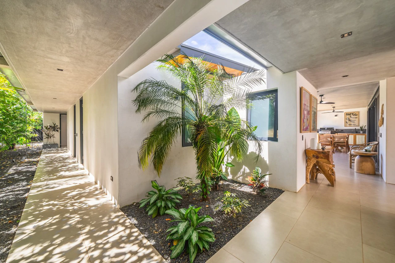 Casa Ballena: Tropical Modern 3-Bed Home in Avellanas, Guanacaste - Gallery image 8