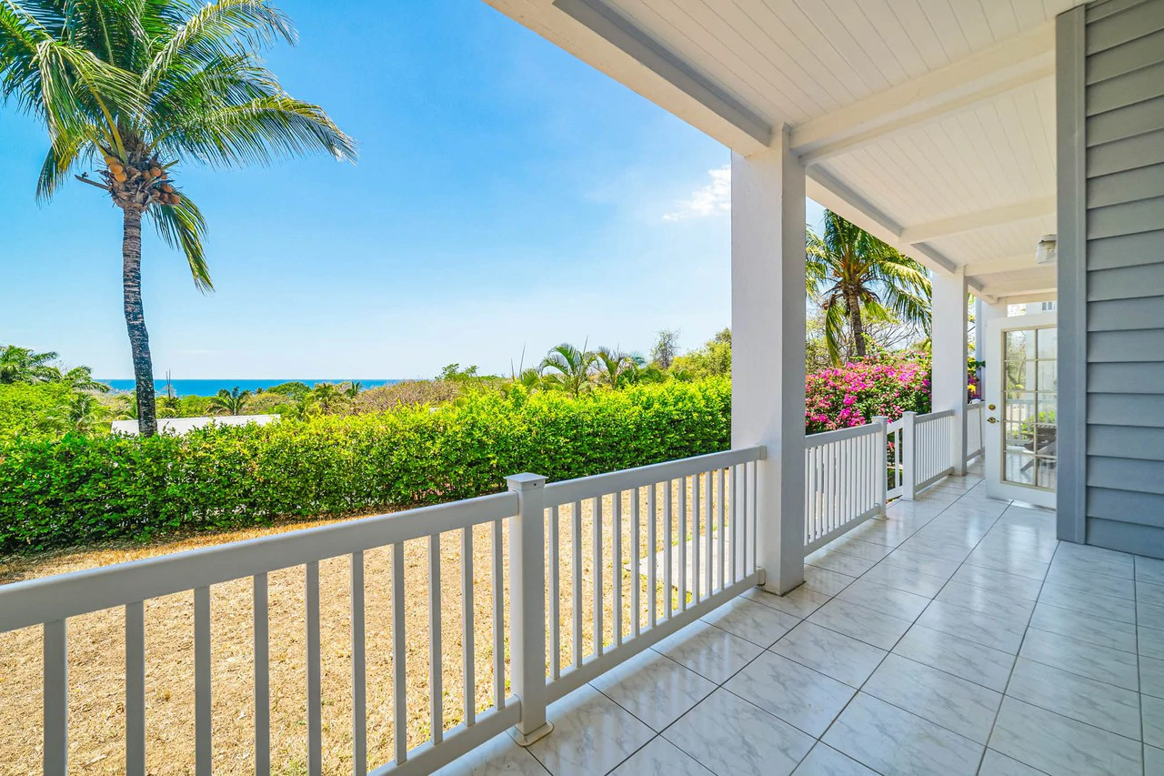 The Sanctuary #3: Ocean View Seaside Condo - Gallery image 15