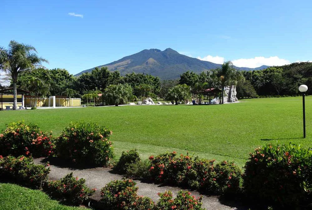 Natural beauty meets Tranquility!: 70,000m2 in Growing Geothermal Eco-Tourism area! - Gallery image 2