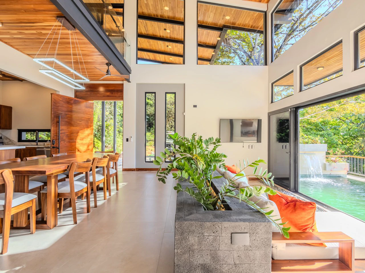 Luxury 3 Bedroom Home with Ocean Views in Downtown Uvita - Gallery image 22
