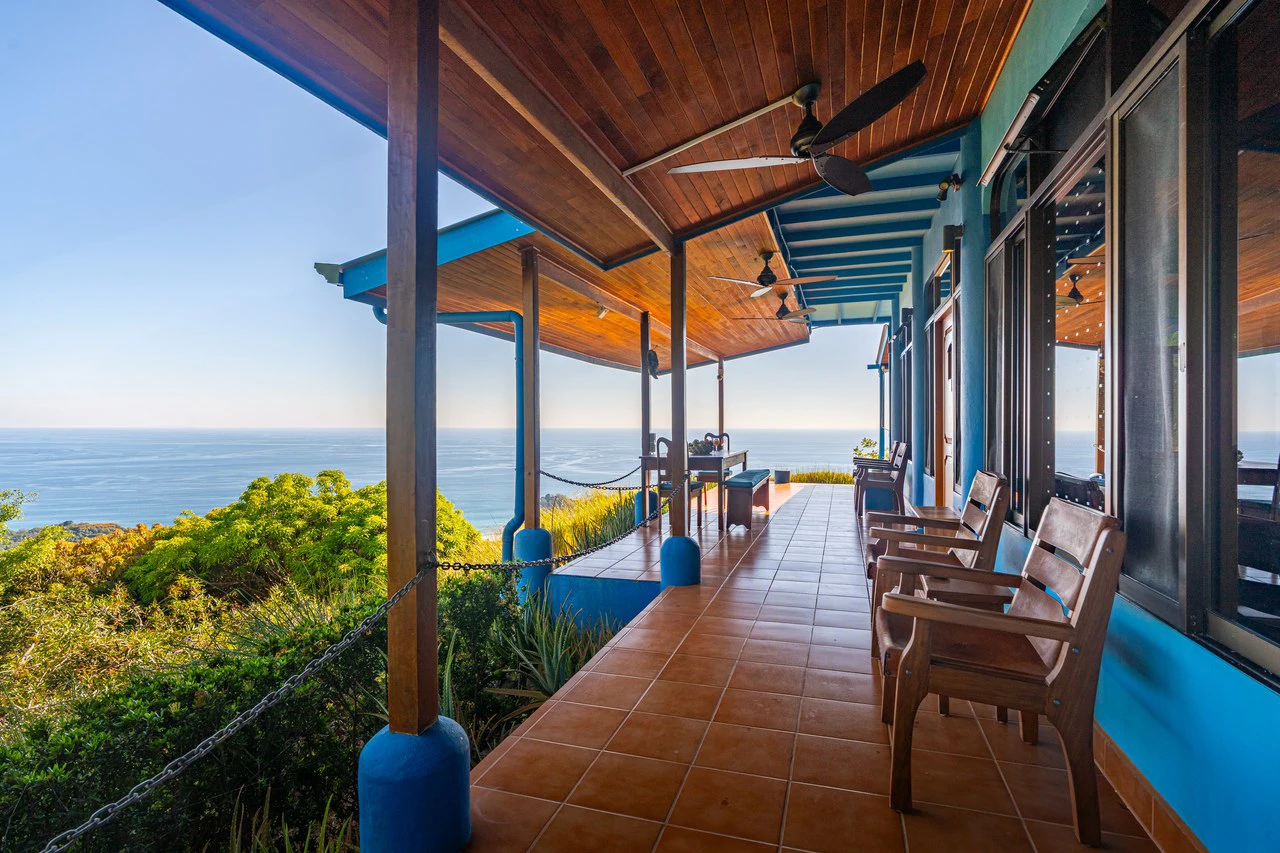 Casa Vista Harmonia: Legendary Ocean Views and Sustainable Living! - Gallery image 28
