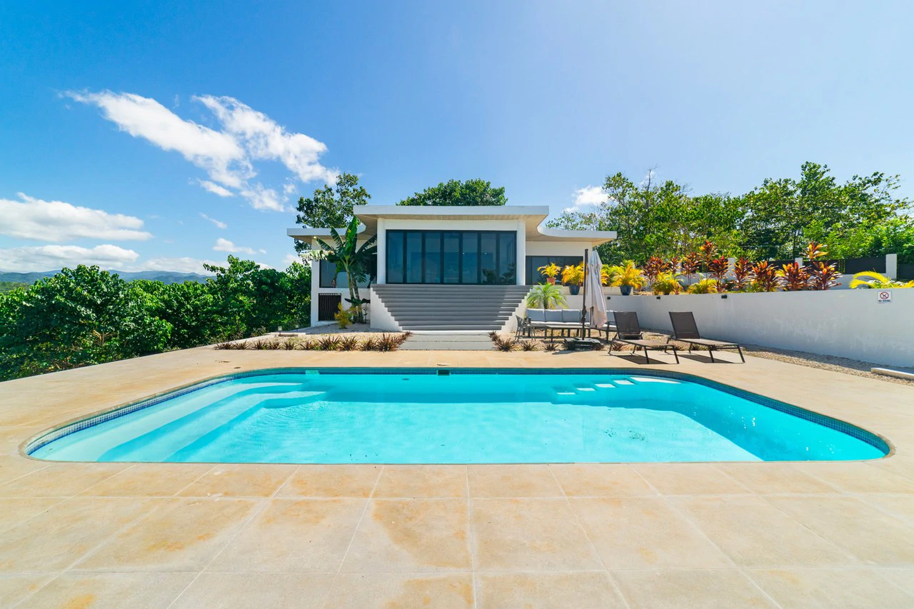 Casa Bella Vista: Brand New Hilltop Ocean View Home - Gallery image 16