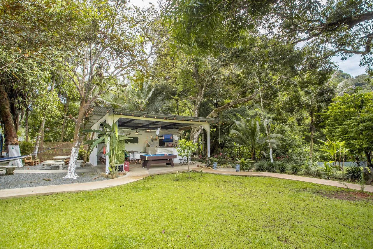 0.81 ACRES – Turn-Key Riverside Business & 3 Bedroom Home Near Dominical!!!: Near the Coast and Riverfront Hotel/Resort/Hostel For Sale in Dominical - Gallery image 5