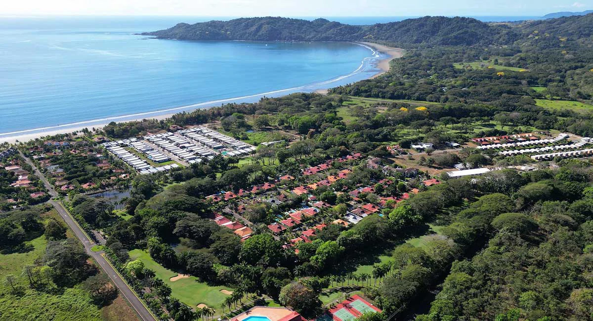 ID 4152: Condo: living in a Gated Community in Tambor