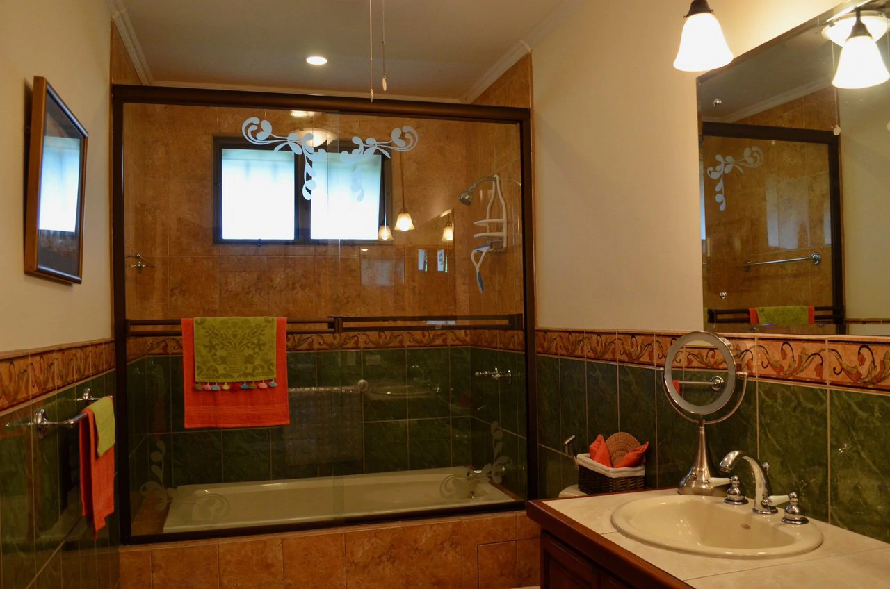 Mountain Condominium For Sale in Ciudad Colón - Gallery image 47