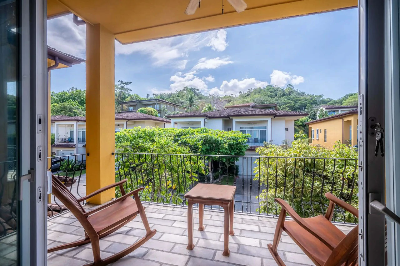 Peaceful and Secure 3BR Condo with Private Pool in Las Lomas - Gallery image 31