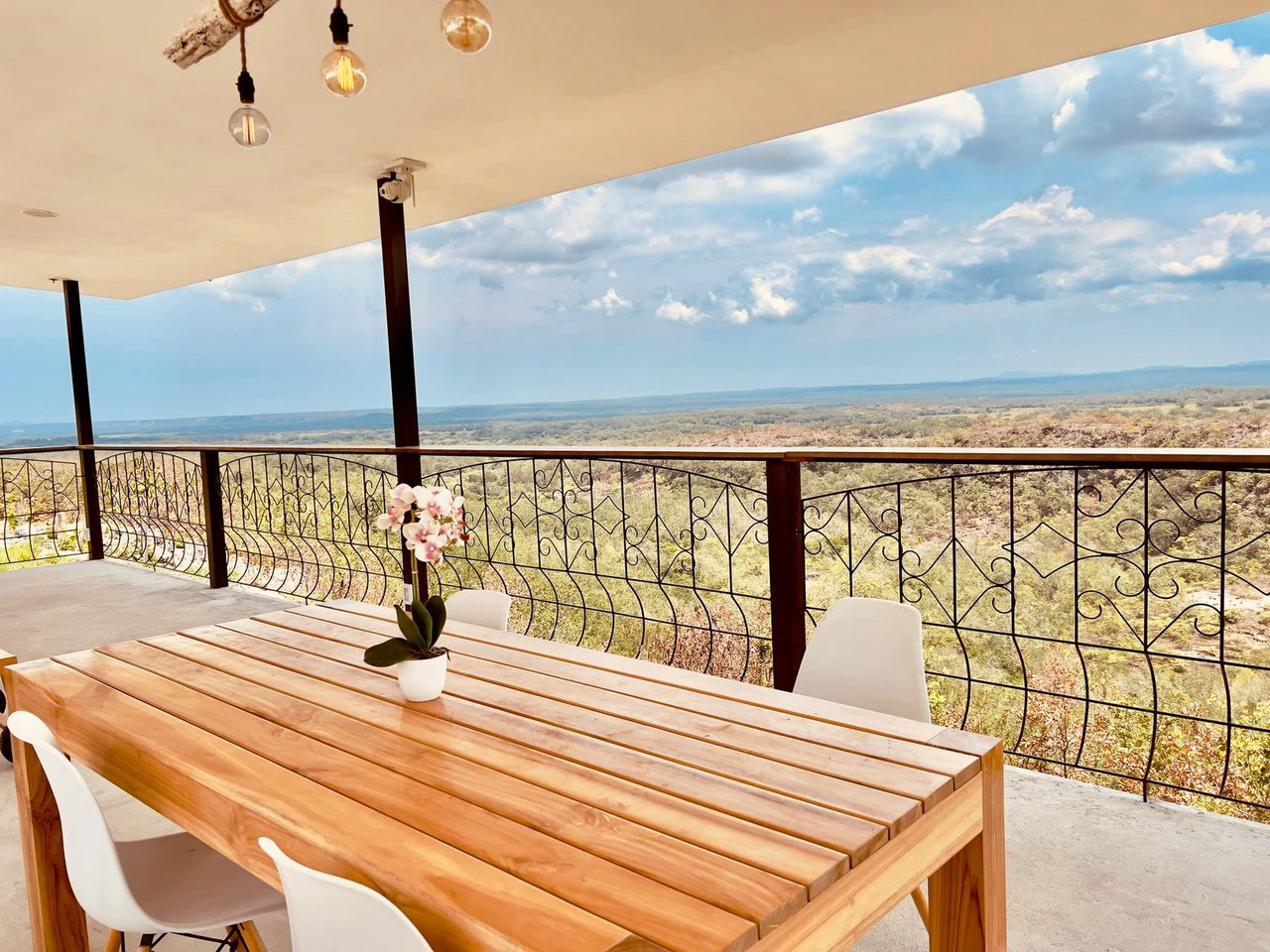 Mountain House For Sale in Curubandé - Gallery image 4