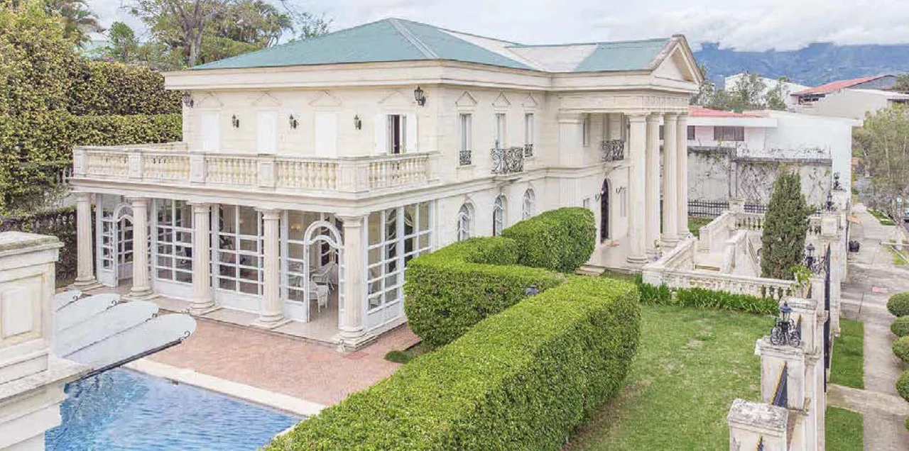 Los Yoses Mansion for sale