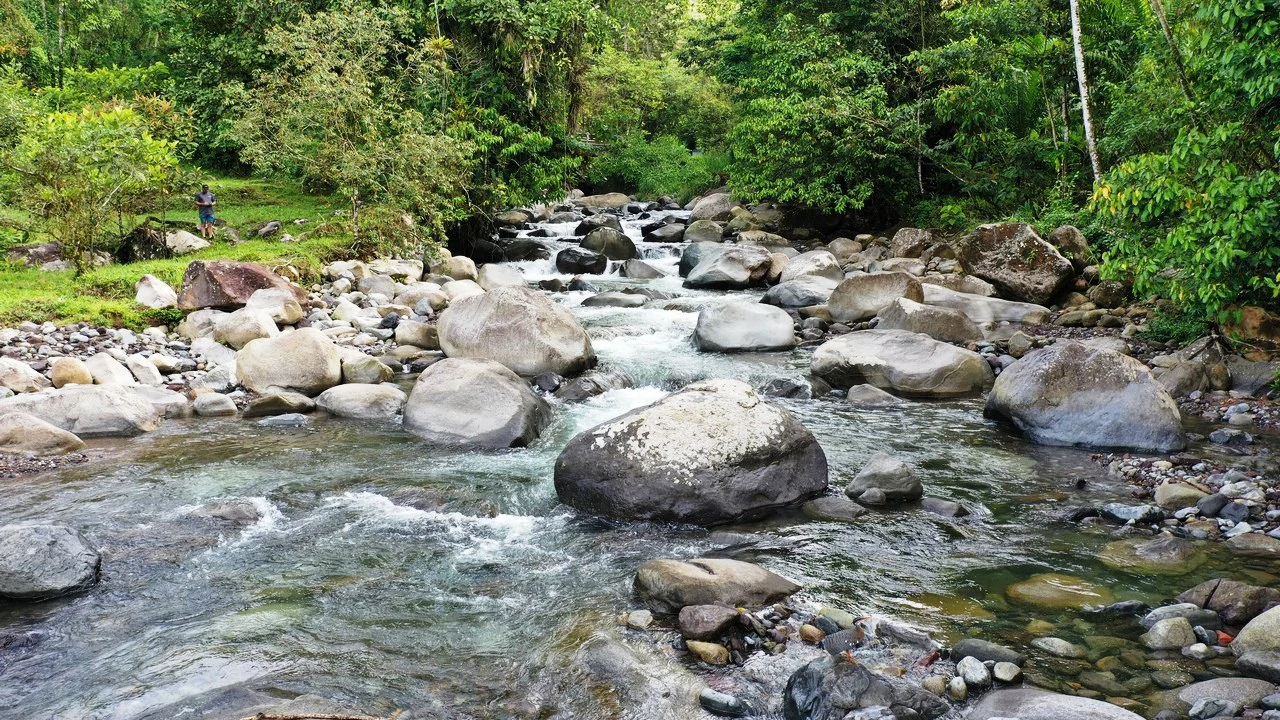 45 Acre Premier Riverfront Ranch in Santa Teresa Pérez Zeledón